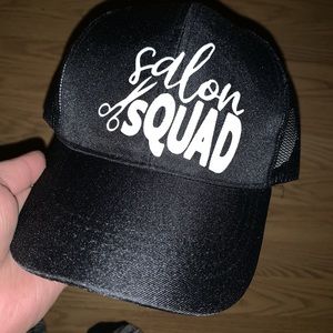Black hat (Salon Squad)